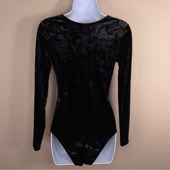 SMALL DIVIDED BLACK VELVET BODYSUIT LONG SLEEVE VNECK GOTH - Picture 3 of 12